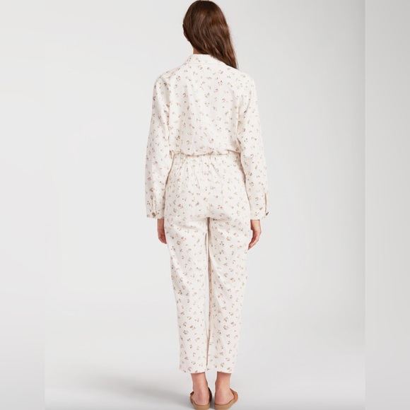 Billabong Just Work It Floral Jumpsuit Boilersuit - Picture 3 of 4